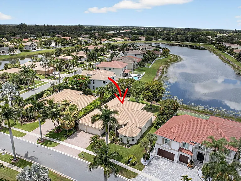 4693 Sugar Beach Way — Photo 62
