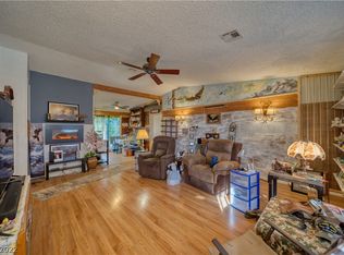 2390 S Homestead Rd, Pahrump, NV 89048