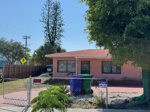 49 NW 30th Ave #2