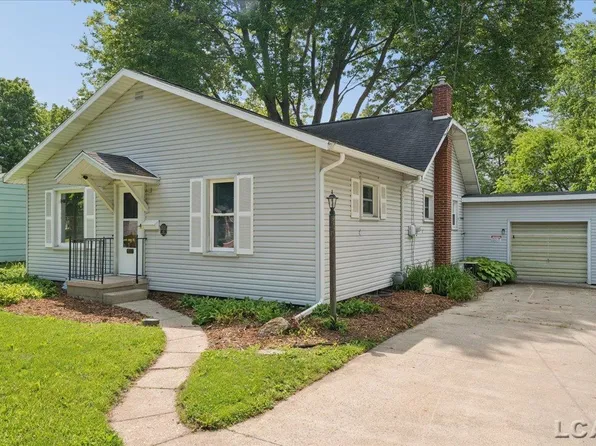 1237 Vine St, Adrian, MI 49221