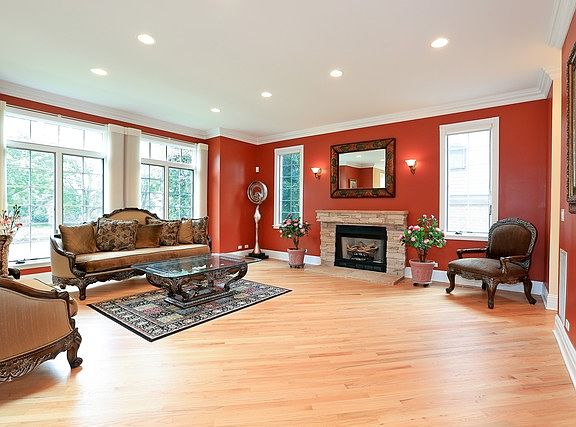2nd image of 3743 W North Shore Ave