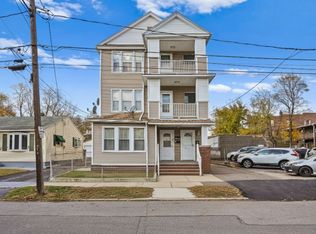 22 Knoll St, Waterbury, CT 06705