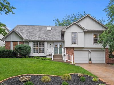 11391 King St, Overland Park, KS, 66210