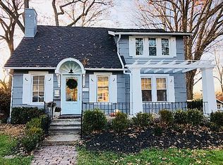 617 Woodcrest Dr, Royal Oak, MI 48067