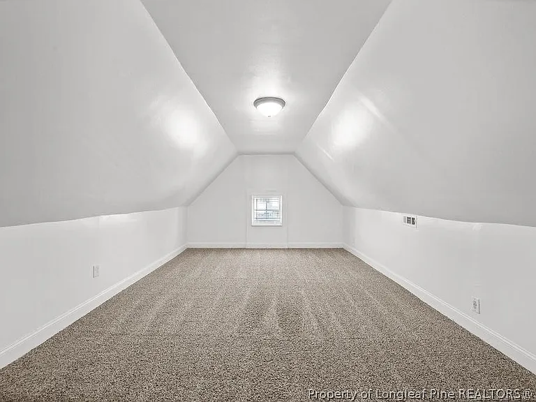 343 Fountain Grove Dr — Photo 22