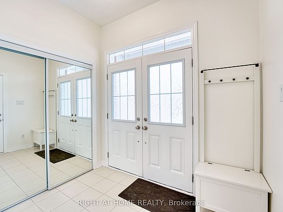 2nd image of 31 Summitview Dr