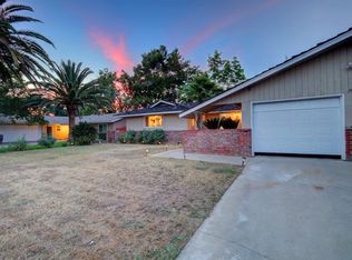156 W Dovewood Ln, Fresno, CA 93704