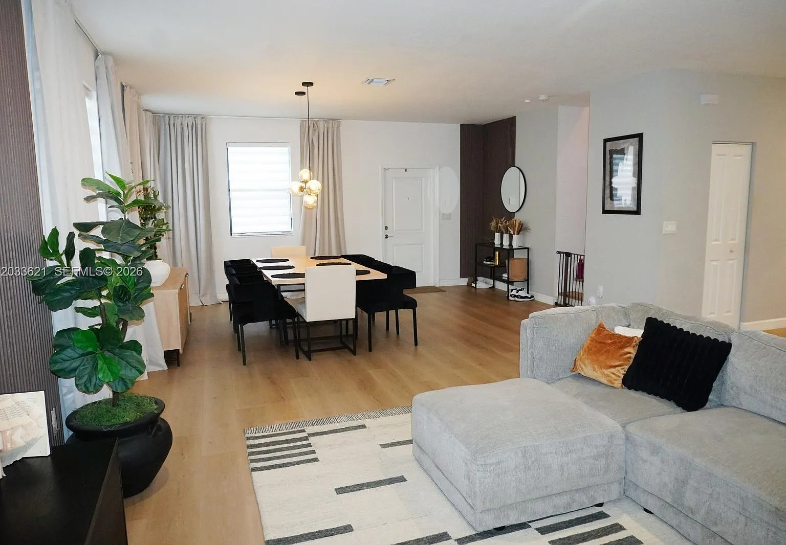 Estates At Silver Palm — Photo 4