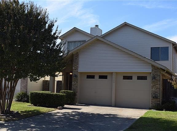 2nd image of 405 Menlo Park Dr