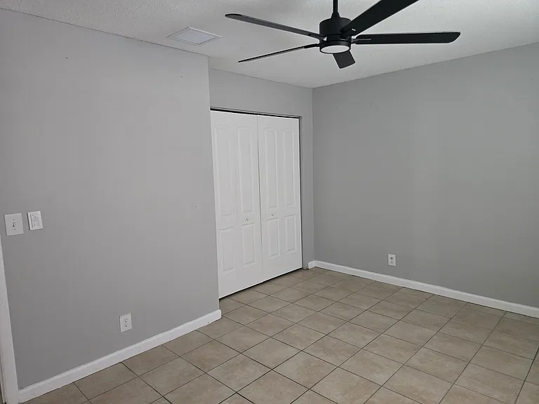 1309 Silver Beach Rd #1 — Photo 9