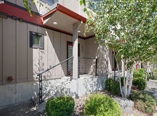 231 SE 2nd St, Troutdale, OR 97060