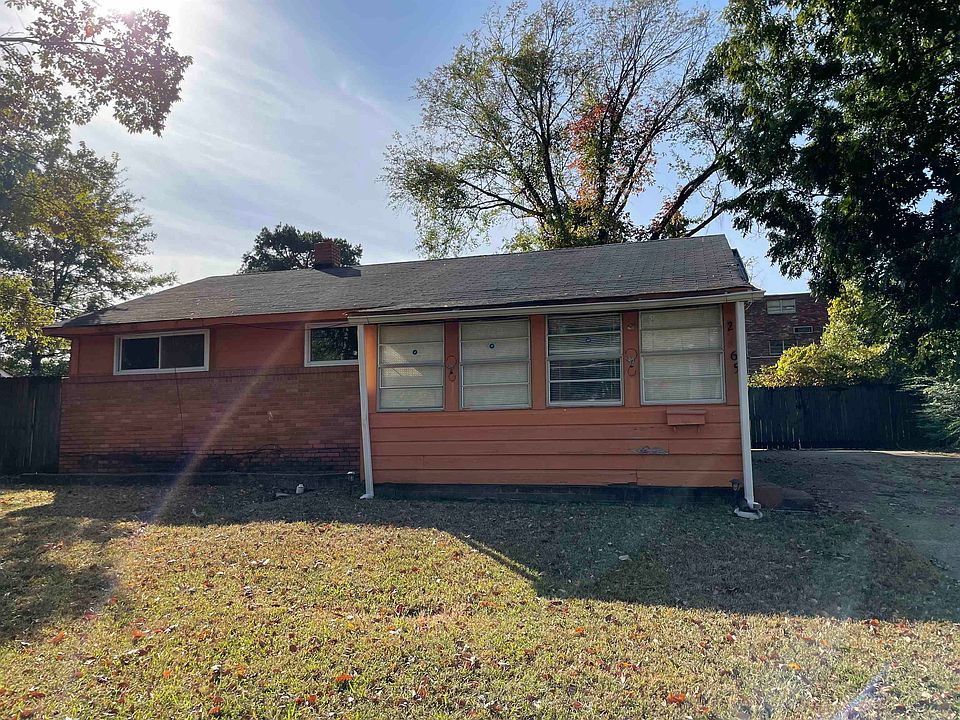 2nd image of 2465 Joy Ln