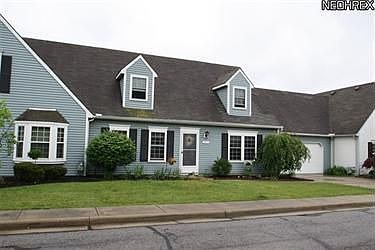 1st image of 19441 Lymans Ln #98