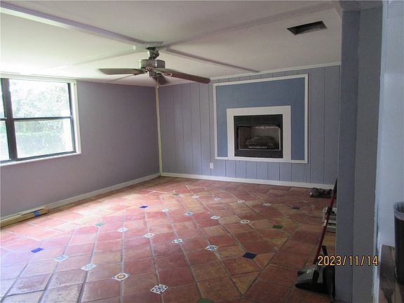 3rd image of 2745 53rd Ave