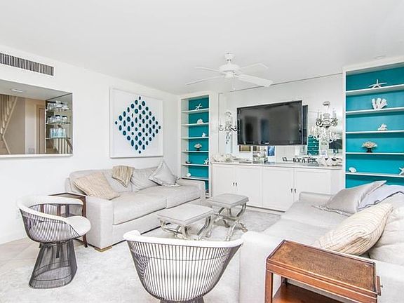 4th image of 2450 Gulf Blvd APT 1C