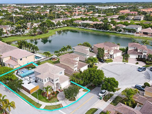3rd image of 20453 SW 88th Ave