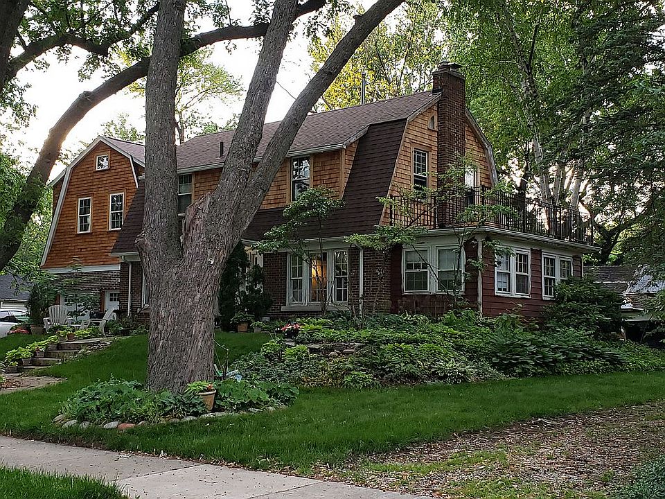 1st image of 1624 Cedar Hill Dr