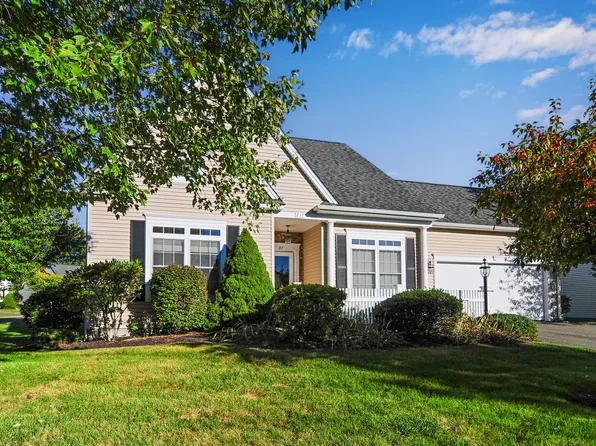 217 Brian Lane #217, Windsor, CT 06095