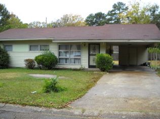 119 Maple St, Columbus, MS 39702