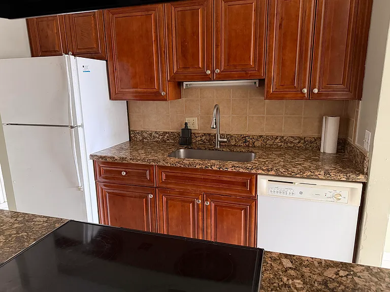 2307 N Congress Ave #17 — Photo 5