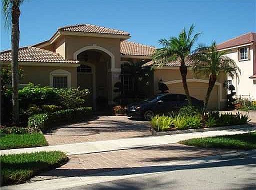 2nd image of 2571 Jardin Ct