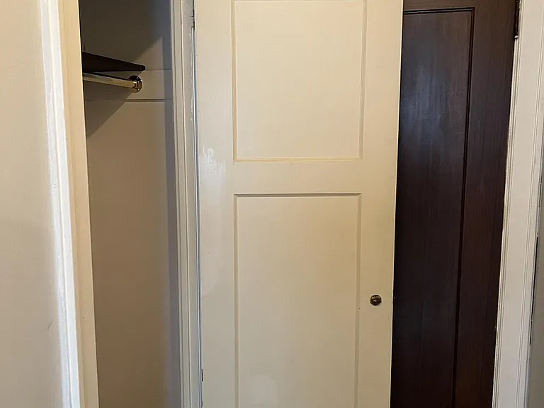 2015 NW Flanders St #304 — Photo 16