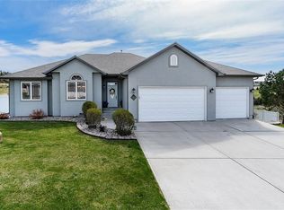 2735 Torrey Pines Dr, Billings, MT 59101