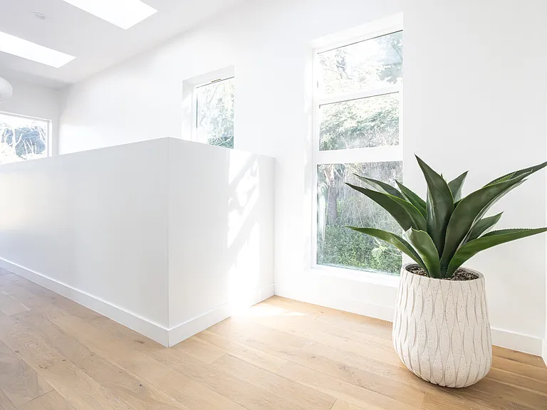 2210 3/4 Echo Park Ave — Photo 24