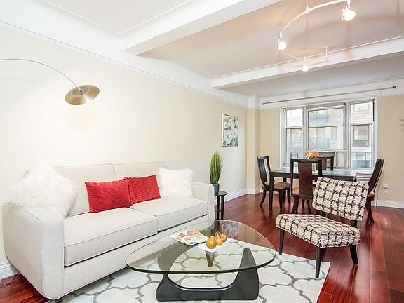 3rd image of 233 W 99th St APT 3D