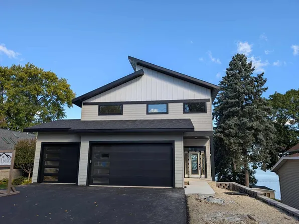 3228 Aalseth Lane, Stoughton, WI 53589