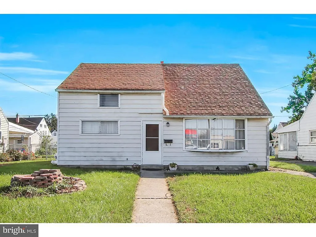 5335 Allentown Pike photo 1