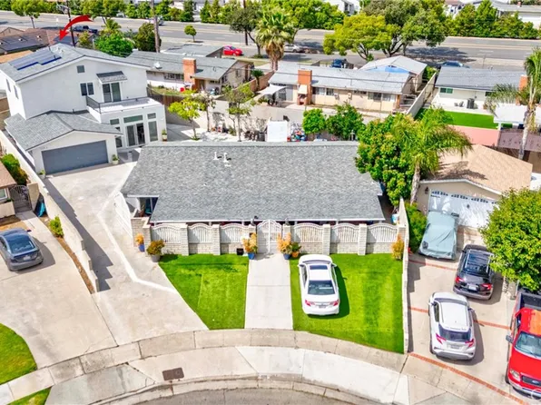 525 W Woodcrest Ave, Fullerton, CA 92832