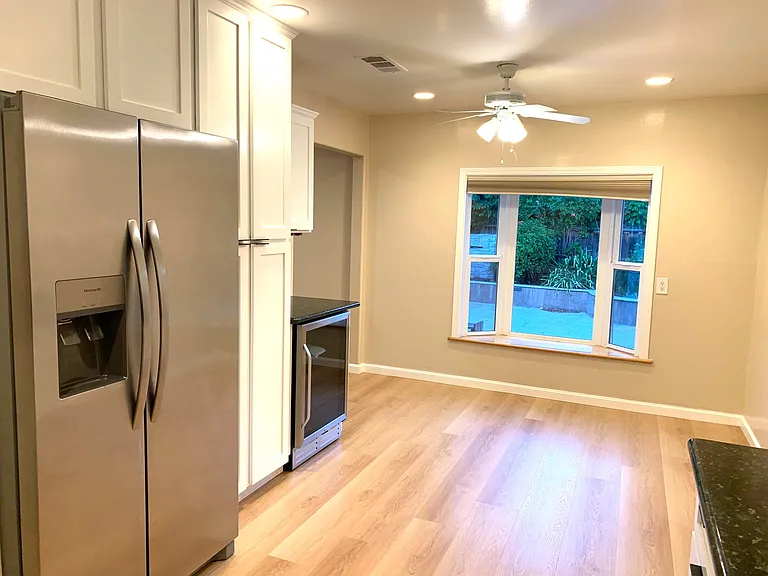 4335 Belvedere Dr — Photo 4