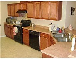 4th image of 14206 Creekwood Cv