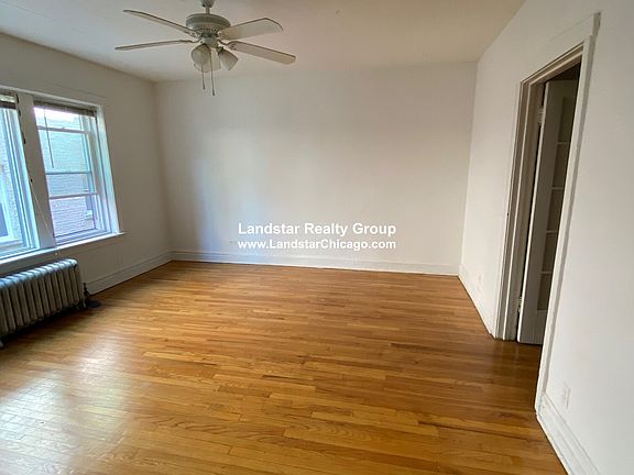 5th image of 3902 W Argyle St APT 2B