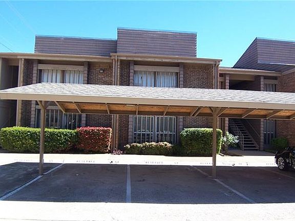 2nd image of 5142 Amesbury Dr APT 216