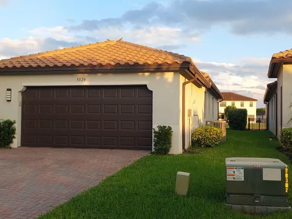 5020 Arancia Ln, Immokalee, FL 34142