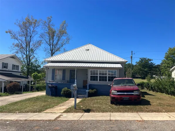 407 29th St N, Pell City, AL 35125