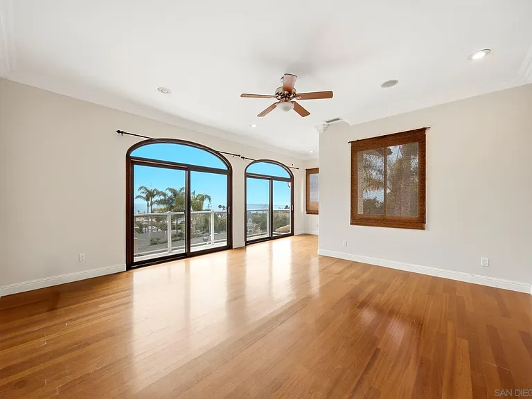 5455 La Jolla Mesa Dr — Photo 12