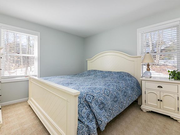 4th image of 271 Old Portland Rd