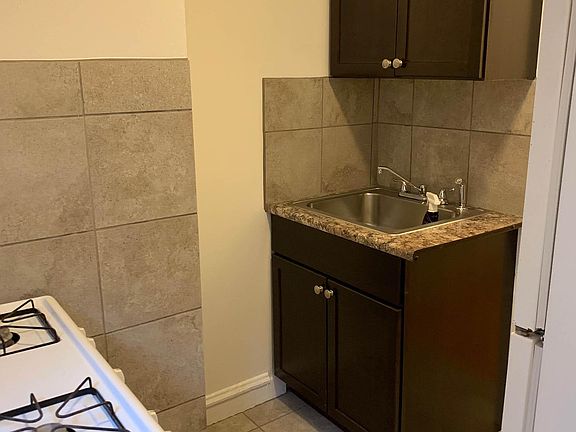 3rd image of 1361 W Estes Ave #1N