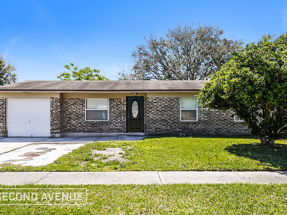 1st image of 10966 Whitly Ct