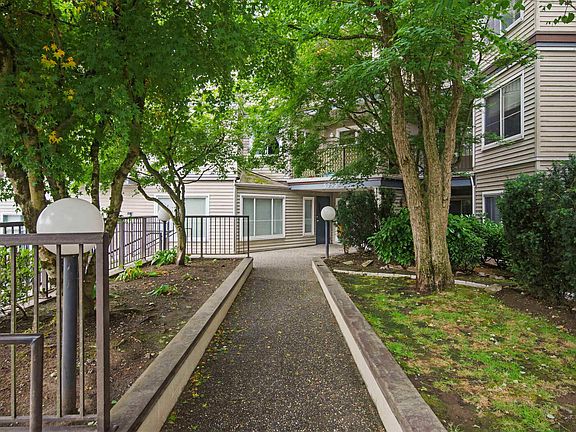 3rd image of 5759 Glover Rd #207