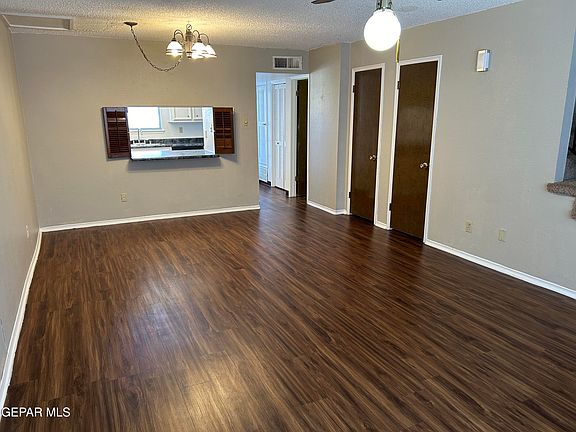 3rd image of 6700 Escondido Dr APT F5