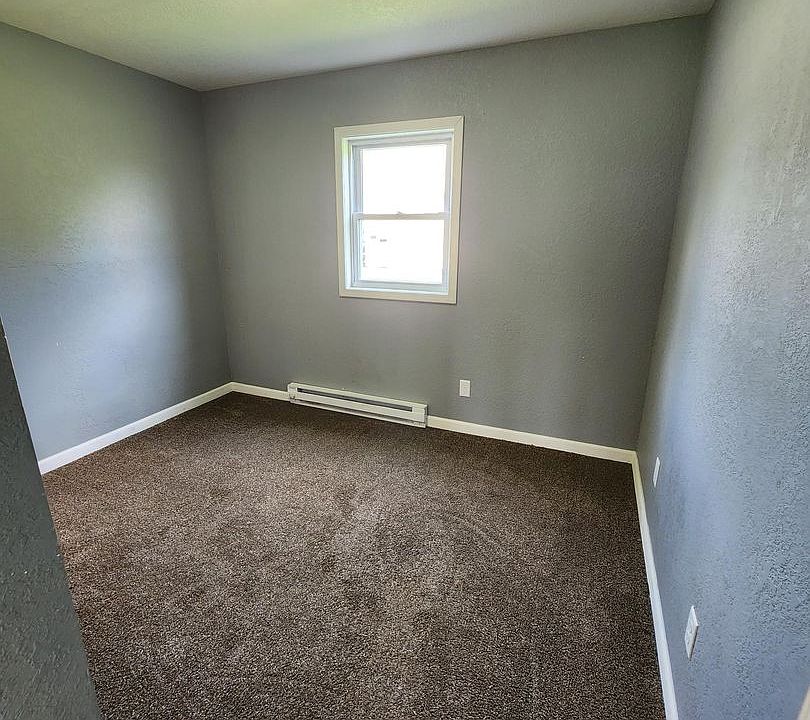 1st image of 1213 E Boyton St #5