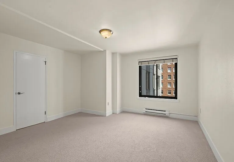 1105 Spring St #712 — Photo 12