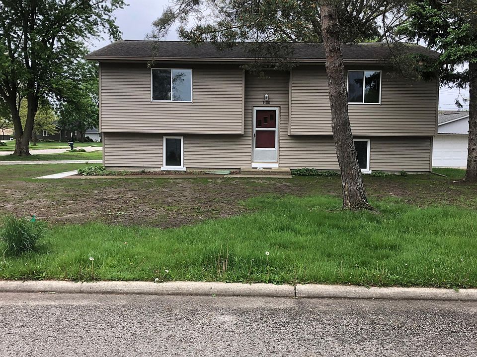 1st image of 1400 Starview Dr