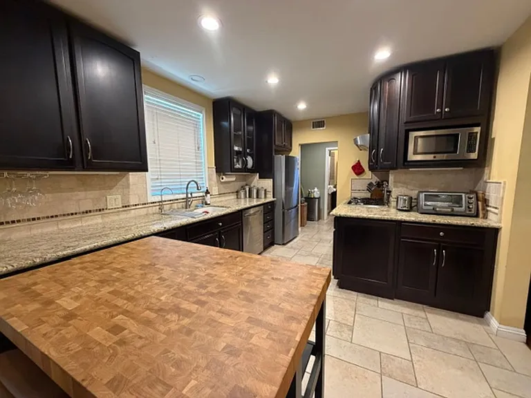 459 N Jenifer Ave — Photo 6