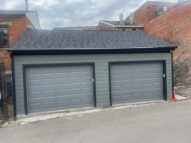 A secure parking place (on right)!