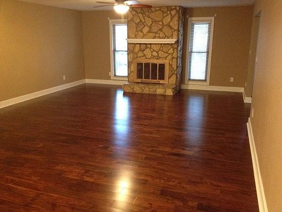 3rd image of 4209 Ben Blvd